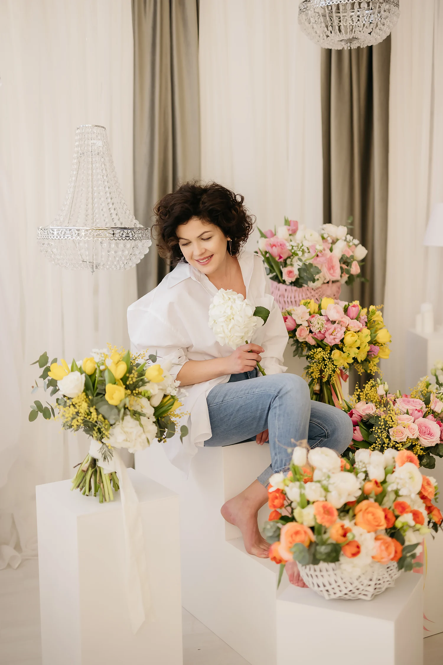 Florar Bloomiere cu aranjamente florale